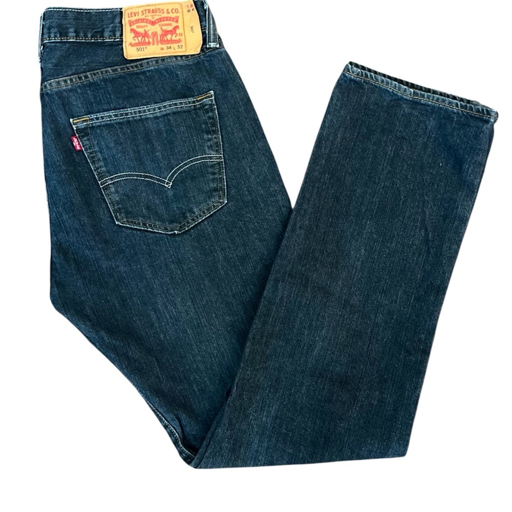 Levi's 501 Classic Button Fly Blue Straight Jeans Timeless Design